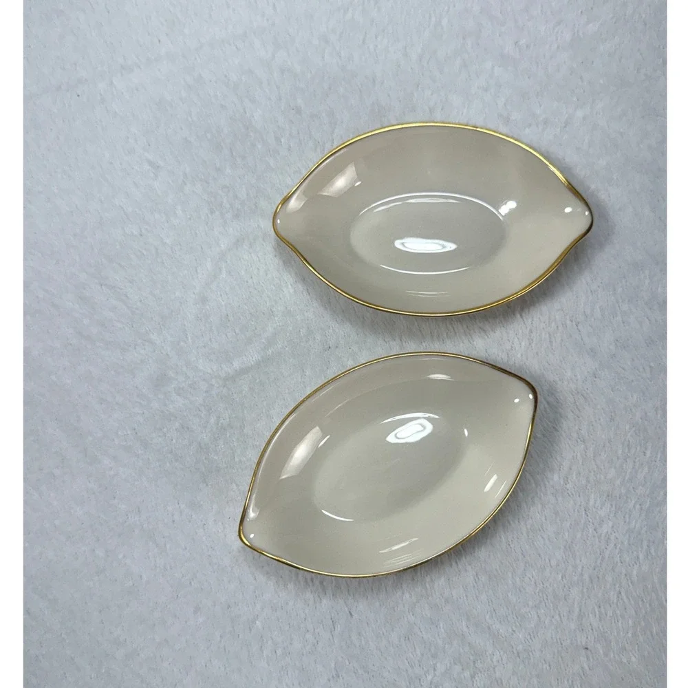 Lenox Ivory Gold Trim Leaf Shape Nut Bowls Set of 2 Vintage Made in USA 4.5 inch